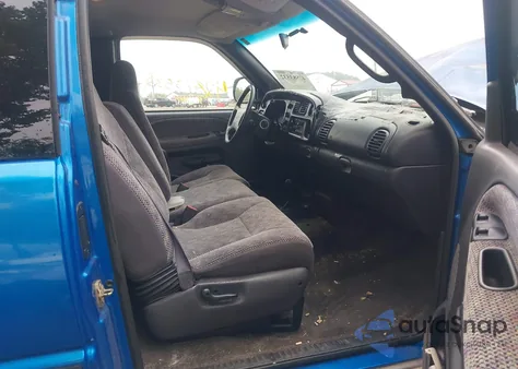 1999 Dodge Ram 1500 St from USA, damaged, VIN 3B7HF13Y7XM528926